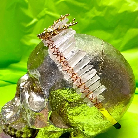 Quartz Crystal crown with stag head - Picture 4 of 8